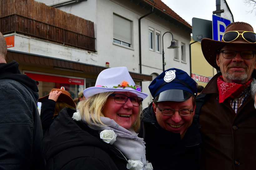 Alt-Weiberfastnacht Narrhalla Ritzamba Narrenschar Faschingsumzug in Merfelle  Mörfelden-Walldorf 2020