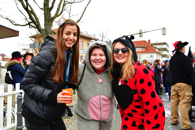 Alt-Weiberfastnacht Narrhalla Ritzamba Narrenschar Faschingsumzug in Merfelle Mörfelden-Walldorf 2020