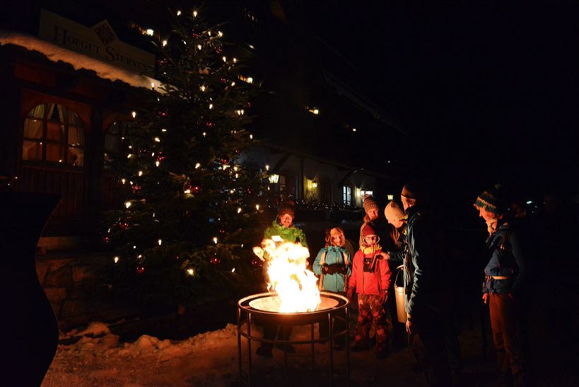 Weihnachtsmarkt 2015 in der Ravennaschlucht, einer der vermutlich schönsten Weihnachtsmärkte Deutschlands im Hochschwarzwald am Hofgut Sternen