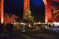 Weihnachtsmarkt 2015 in der Ravennaschlucht, einer der vermutlich schönsten Weihnachtsmärkte Deutschlands im Hochschwarzwald am Hofgut Sternen