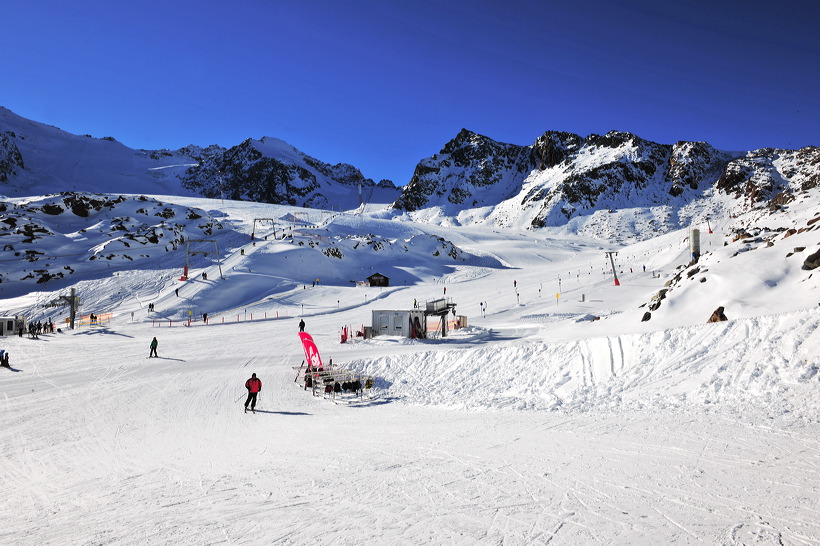 Wildspitzbahn mit Cafe 3.440 im Pitztal Tirol