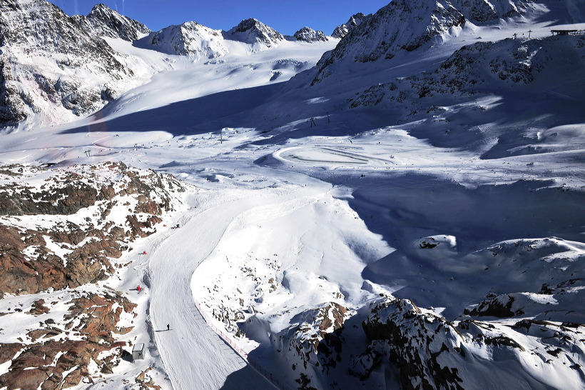 Wildspitzbahn mit Cafe 3.440 im Pitztal Tirol