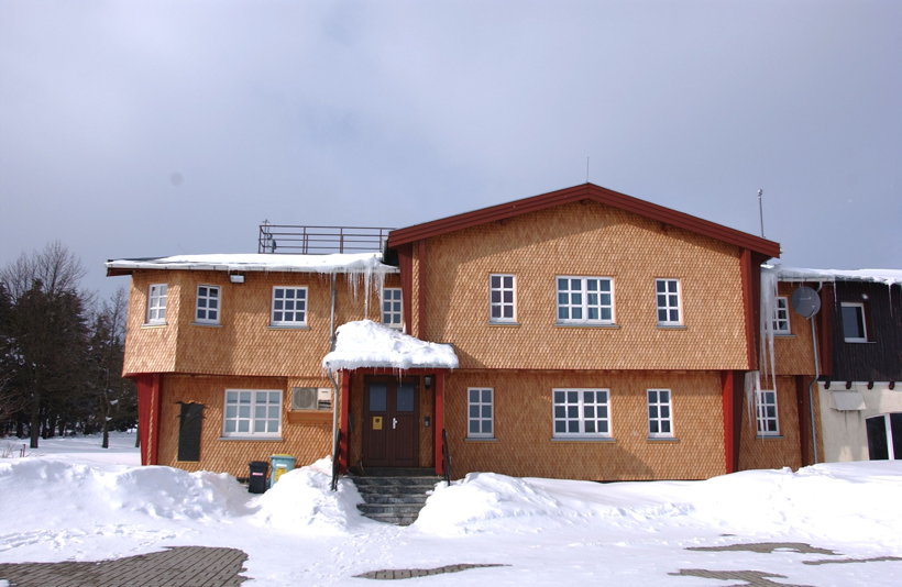 Winterzauber Wasserkuppe Rhön Ski- und Rodelarena und Paragliding.