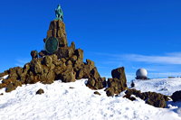 Winterzauber Wasserkuppe Rhön Ski- und Rodelarena und Paragliding.