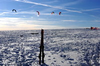 Winterzauber Wasserkuppe Rhön Ski- und Rodelarena und Paragliding.